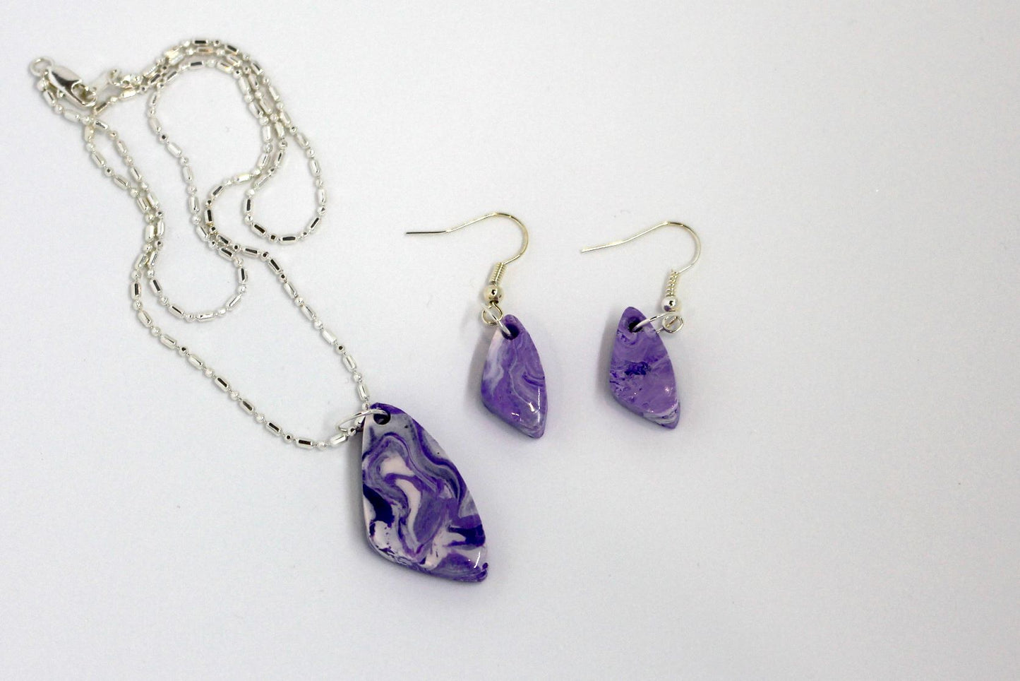 Artin Earrings and Necklace Set